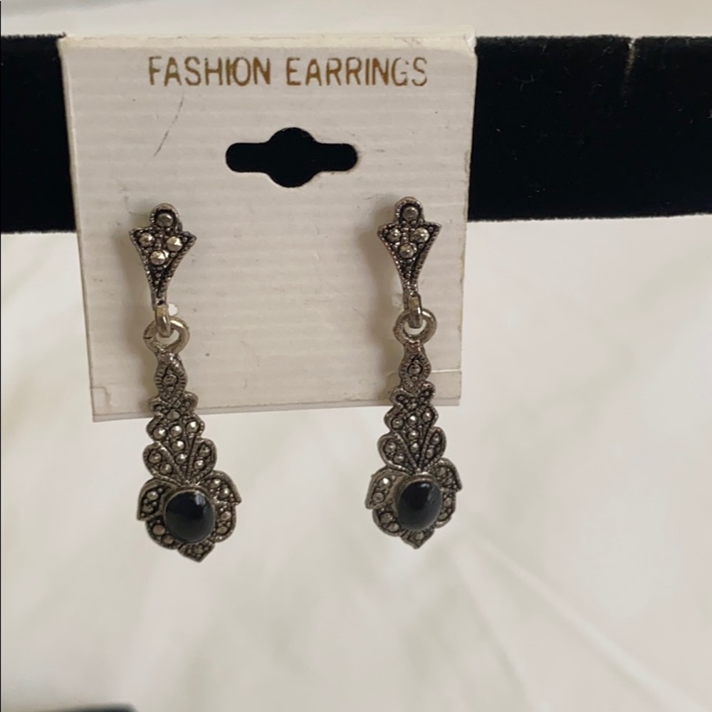 Vintage faux silver and black earrings